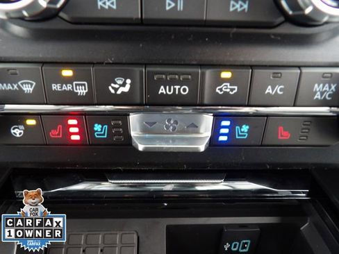 Certified 2022 Ford Explorer Limited w/ Limited Technology Package image 55