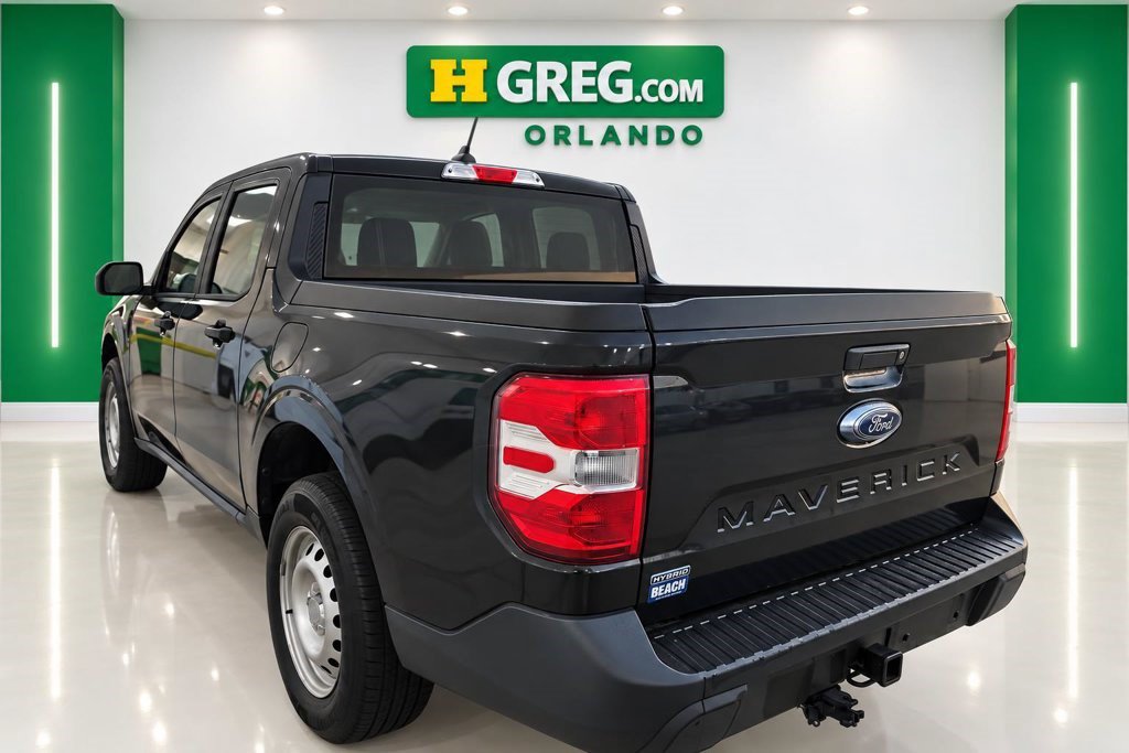 Used 2022 Ford Maverick XL FWD image 2