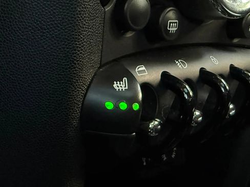 Used 2011 MINI Cooper S FWD image 18