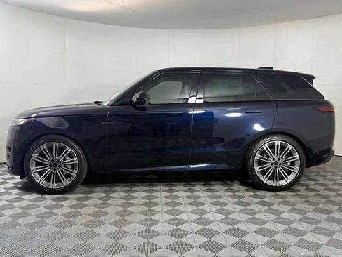 New 2026 Land Rover Range Rover Sport Dynamic SE AWD/4WD image 3