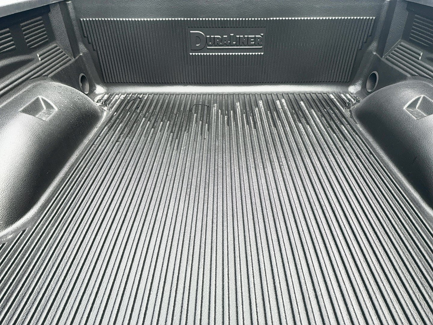Used 2026 RAM 1500 Laramie AWD/4WD image 8