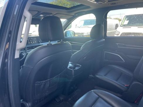 Used 2021 Kia Telluride S image 24
