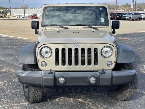 Used 2017 Jeep Wrangler Unlimited Sport w/ Connectivity Group image 8