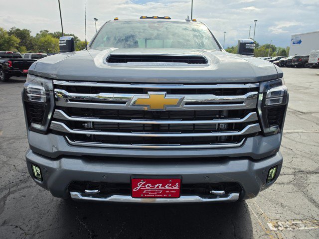 New 2026 Chevrolet Silverado 2500 High Country w/ High Country Premium Package AWD/4WD image 8
