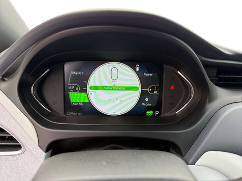 Used 2019 Chevrolet Bolt LT image 11