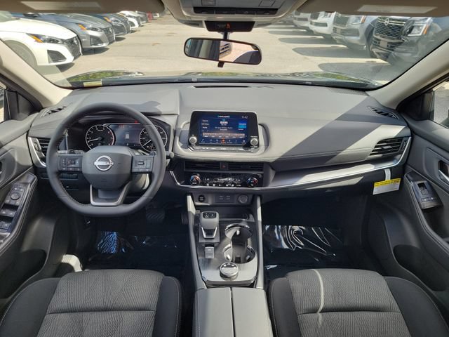 New 2026 Nissan Rogue SV AWD/4WD image 11