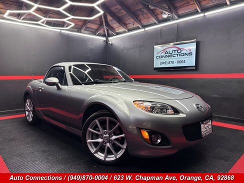 Used 2010 MAZDA MX-5 Miata Grand Touring image 1