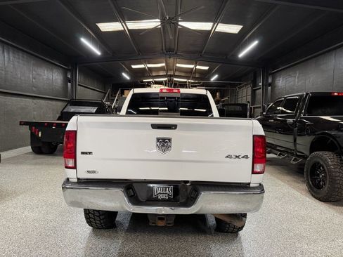 Used 2018 RAM 2500 SLT image 4