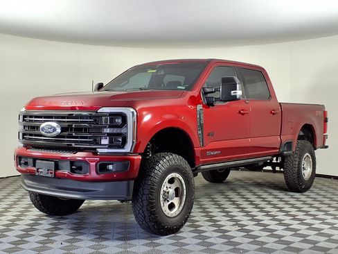 Used 2025 Ford F250 Platinum AWD/4WD image 3