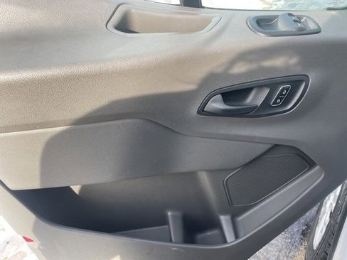 Used 2023 Ford Transit 350 XLT image 21