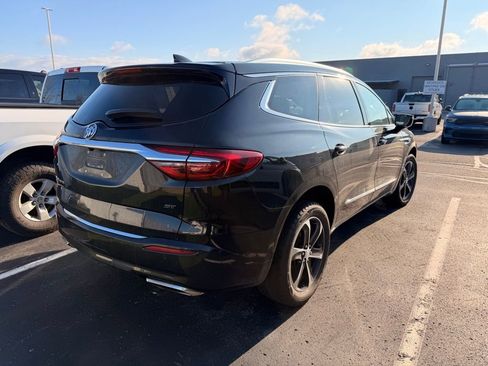 Used 2021 Buick Enclave Essence w/ Sport Touring Edition image 7