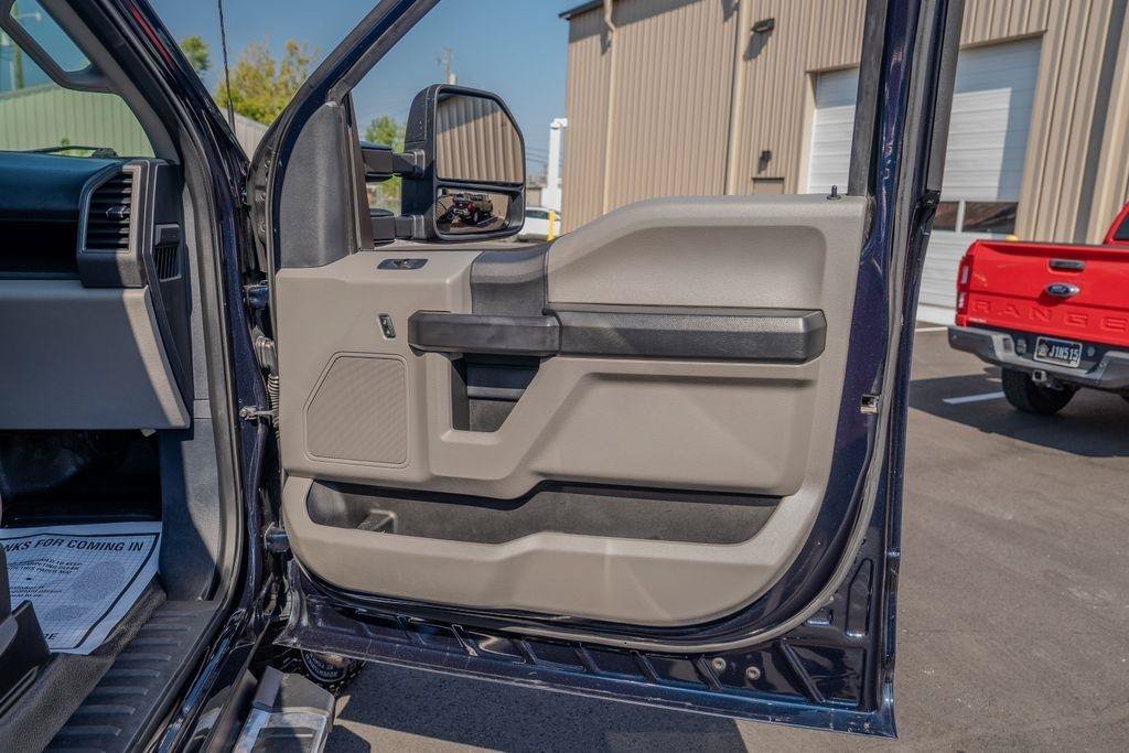 Used 2022 Ford F350 XL w/ STX Appearance Package AWD/4WD image 21