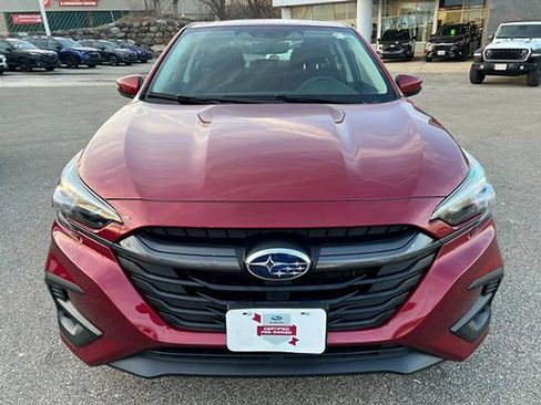 Used 2025 Subaru Legacy Premium AWD/4WD image 2