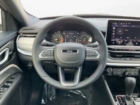 New 2026 Jeep Compass Limited AWD/4WD image 12