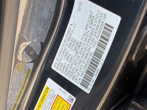Used 2025 Honda Civic Sport image 33
