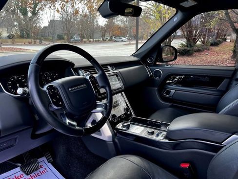 Used 2019 Land Rover Range Rover Supercharged image 12