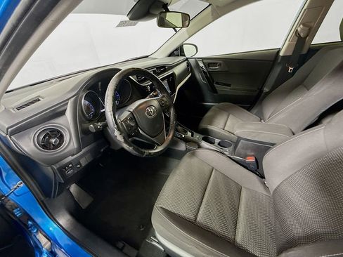 Used 2017 Toyota Corolla iM image 9