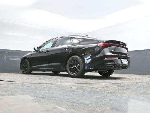 Used 2025 Kia K5 LXS FWD image 32