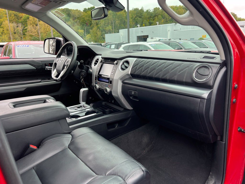 Used 2019 Toyota Tundra Platinum AWD/4WD image 27
