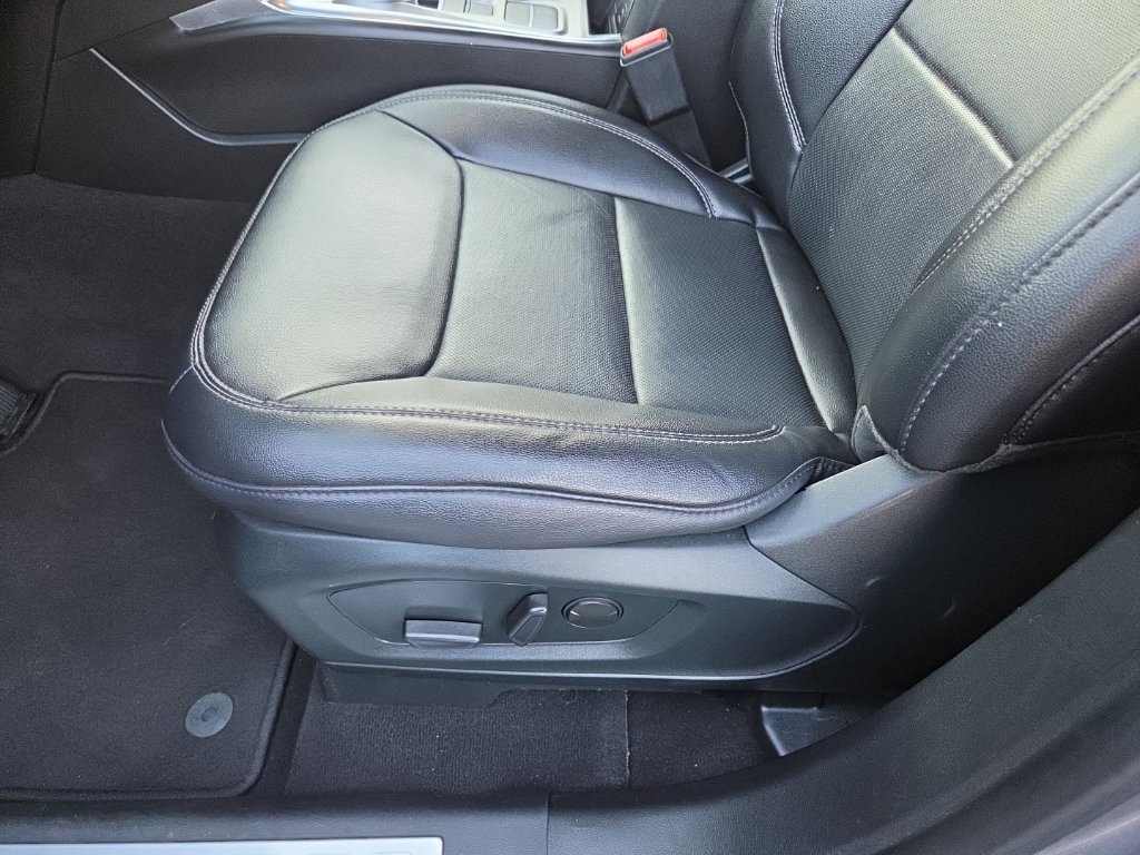 Used 2024 Ford Explorer Limited RWD image 18