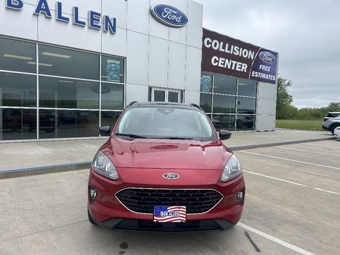 Used 2022 Ford Escape SEL w/ SEL Stealth AWD Package image 8