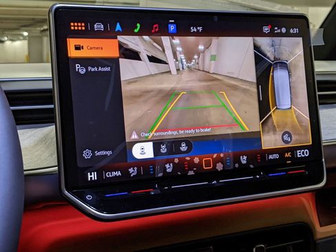 New 2025 Volkswagen ID. Buzz Pro S Plus image 17