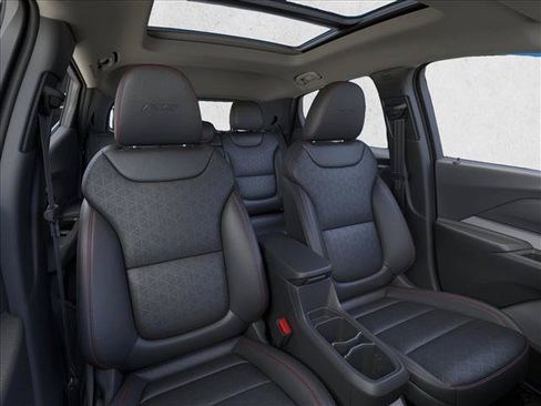 New 2027 Chevrolet Bolt RS w/ Super Cruise Package FWD image 16