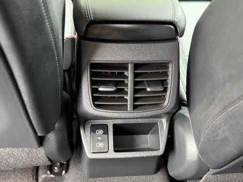 Used 2026 Kia Seltos EX AWD/4WD image 8