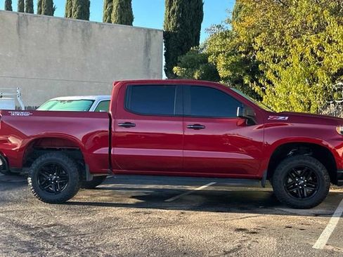 Used 2022 Chevrolet Silverado 1500 LT Trail Boss w/ LPO, Dark Essentials Package image 7