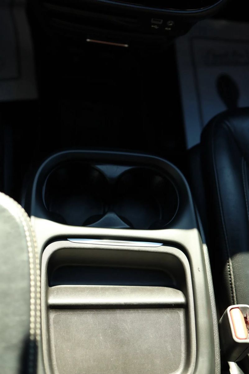 Used 2019 Chrysler Pacifica Touring-L w/ Advanced Safetytec Group FWD image 26