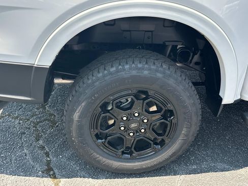 New 2025 Ford Ranger XLT w/ Equipment Group 301A High image 48