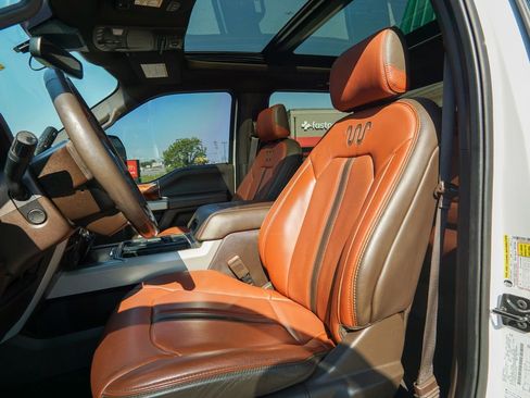 Used 2020 Ford F250 King Ranch w/ King Ranch Ultimate Package AWD/4WD image 24