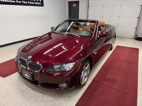 Used 2010 BMW 328i Convertible RWD image 4