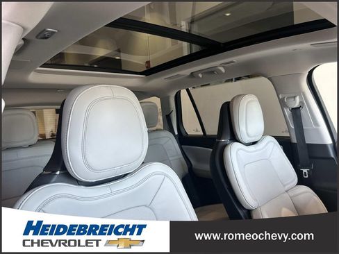 Used 2025 Lincoln Aviator Reserve w/ Equipment Group 201A AWD/4WD image 38