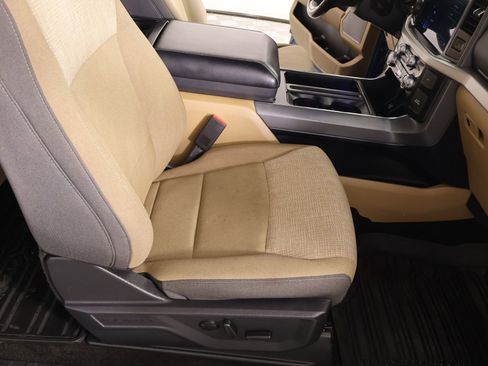 Used 2022 Ford F150 XLT w/ Equipment Group 302A High image 14