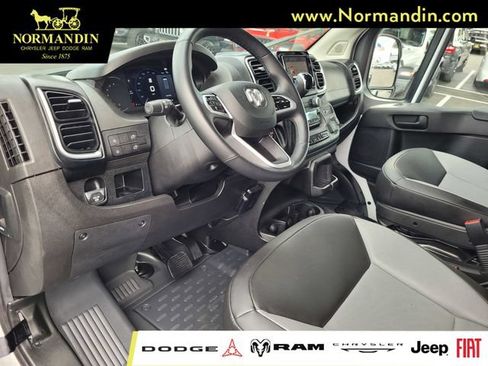 Used 2024 RAM ProMaster 2500 w/ Quick Order Package 22G SLT FWD image 6