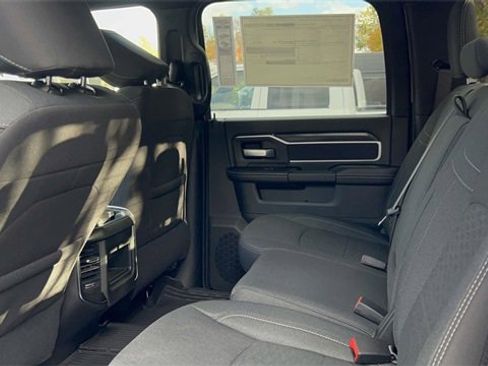 New 2026 RAM 2500 Big Horn image 32
