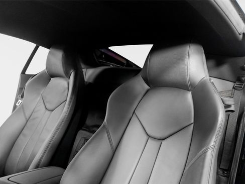 Used 2022 Audi R8 V10 image 3