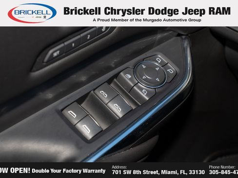 Used 2025 Cadillac XT4 Premium Luxury FWD image 26