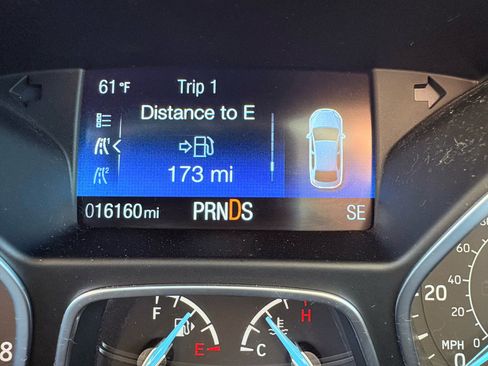 Used 2018 Ford Focus SEL image 26