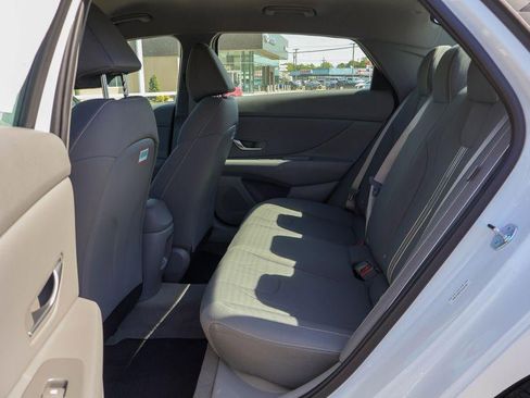 New 2026 Hyundai Elantra Sport image 9