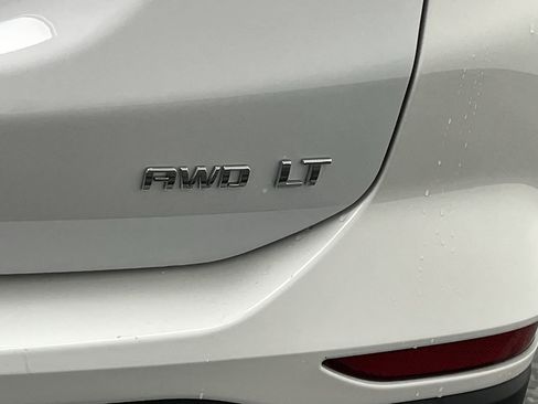 Certified 2022 Chevrolet Equinox LT image 31