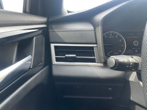 Used 2022 Mitsubishi Outlander SE FWD image 12