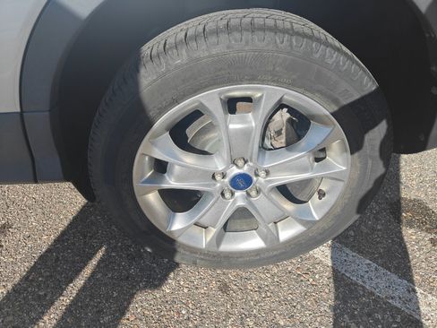 Used 2014 Ford Escape Titanium image 22