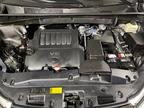 Used 2016 Toyota Highlander Limited Platinum AWD/4WD image 9