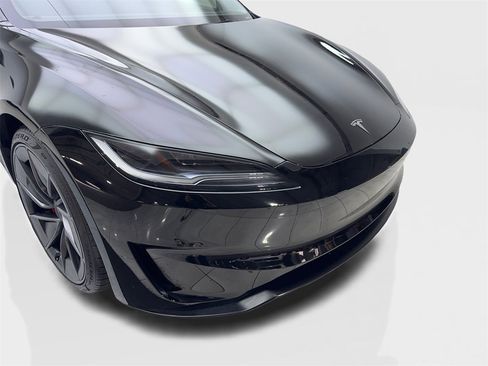 Used 2024 Tesla Model 3 Performance image 17