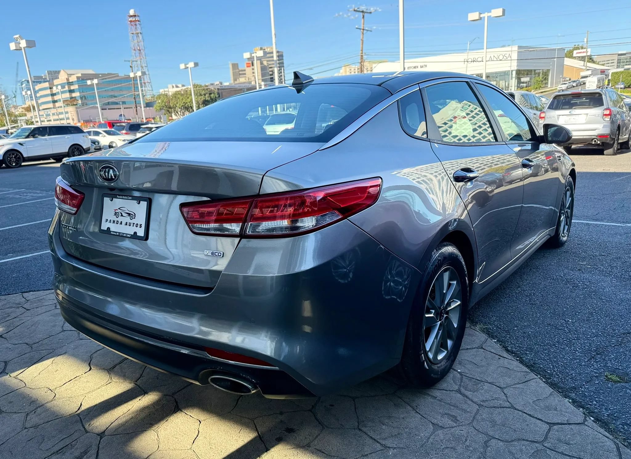 Used 2016 Kia Optima LX w/ Technology Package FWD image 6