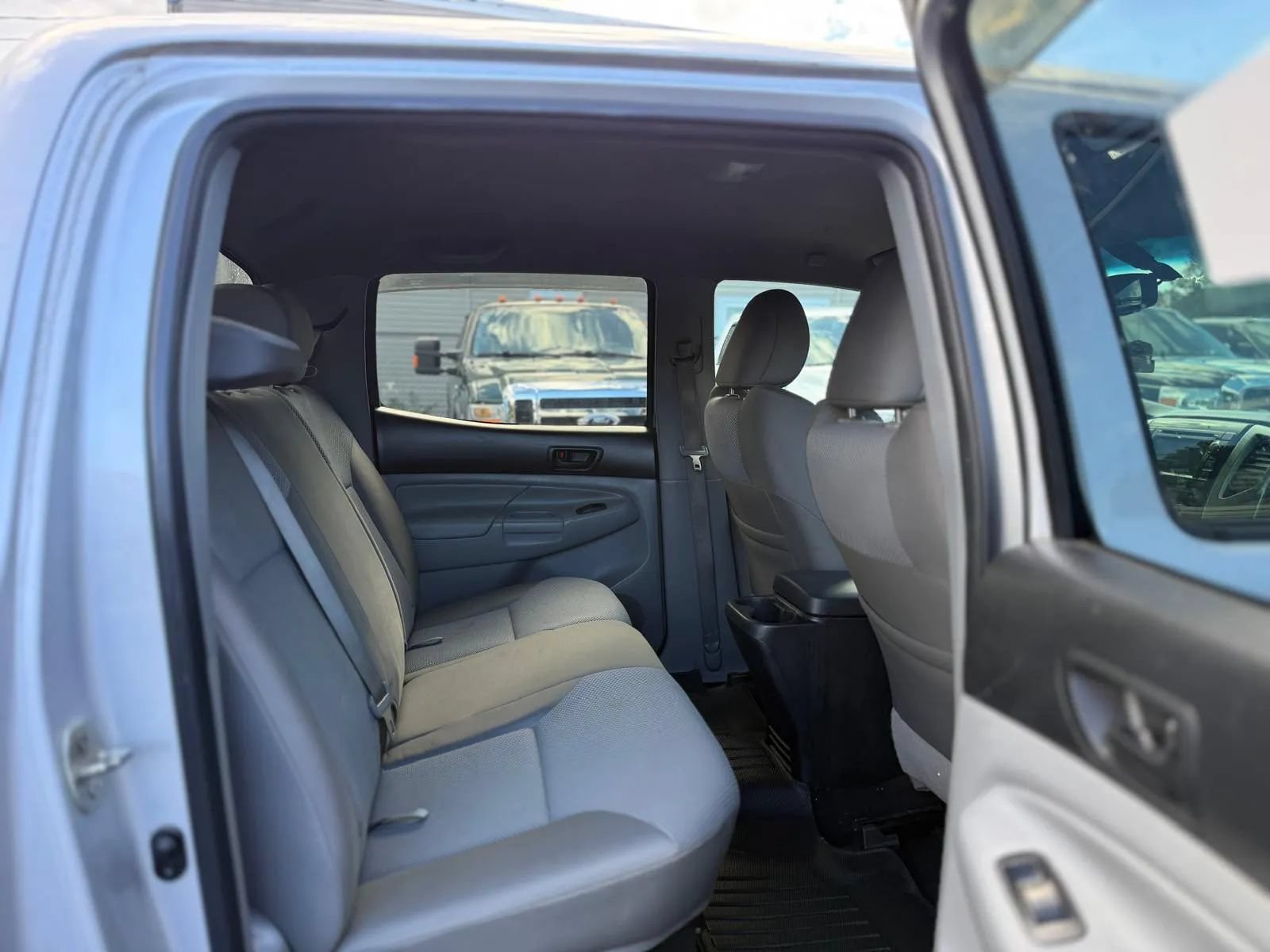Used 2013 Toyota Tacoma 4x4 Double Cab w/ TRD Off-Road Pkg image 15
