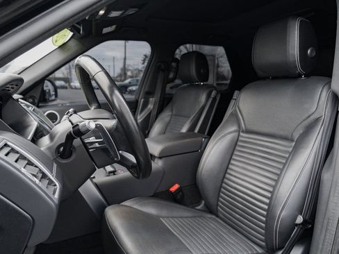 Used 2021 Land Rover Discovery S R-Dynamic AWD/4WD image 23
