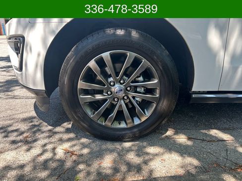 Used 2020 Ford Expedition Max Limited w/ Equipment Group 301A AWD/4WD image 23